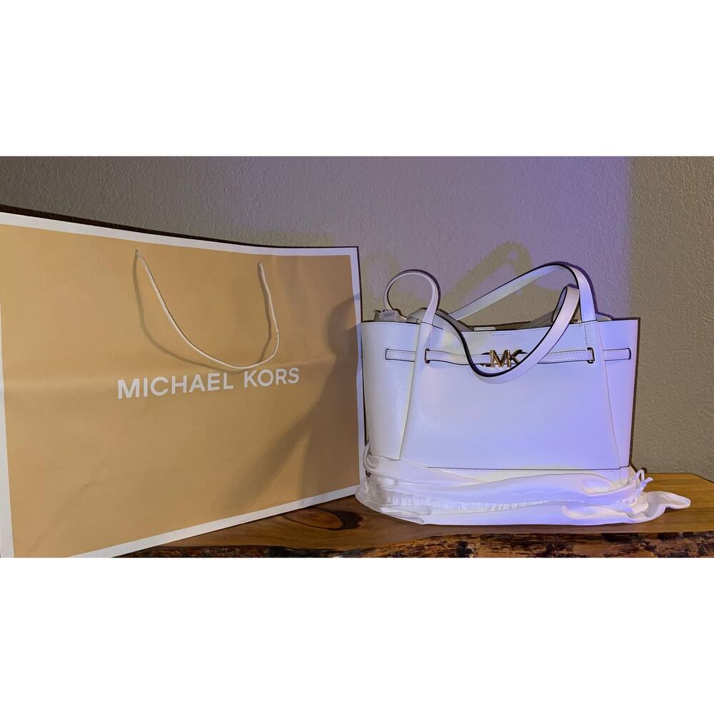 MICHAEL KORS PURSE (NWT - $558 Retail)
